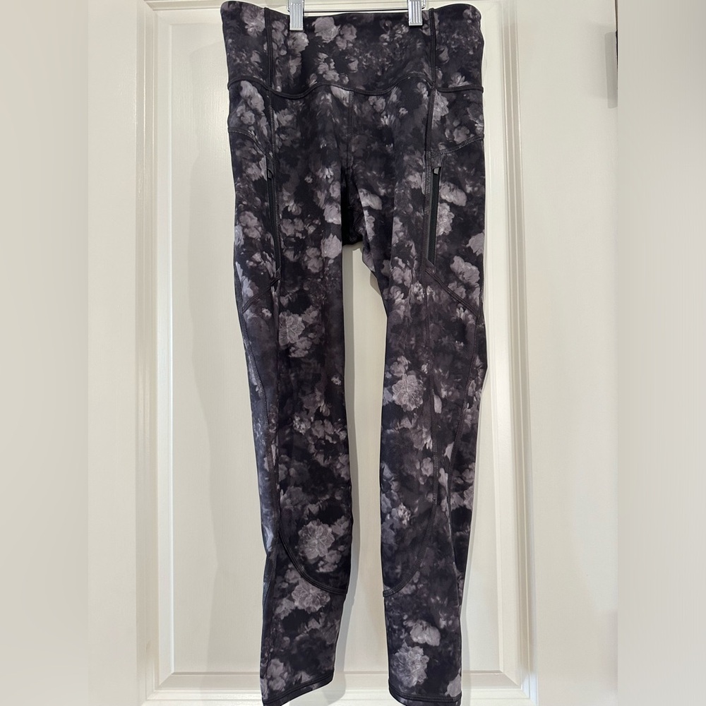 Athleta Rainier High Rise Legging - Black/White multi - Small Petite
